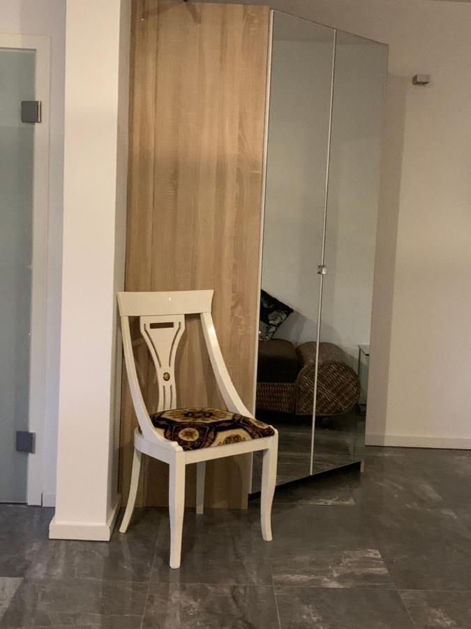 Apartment Пулхайм Екстериор снимка