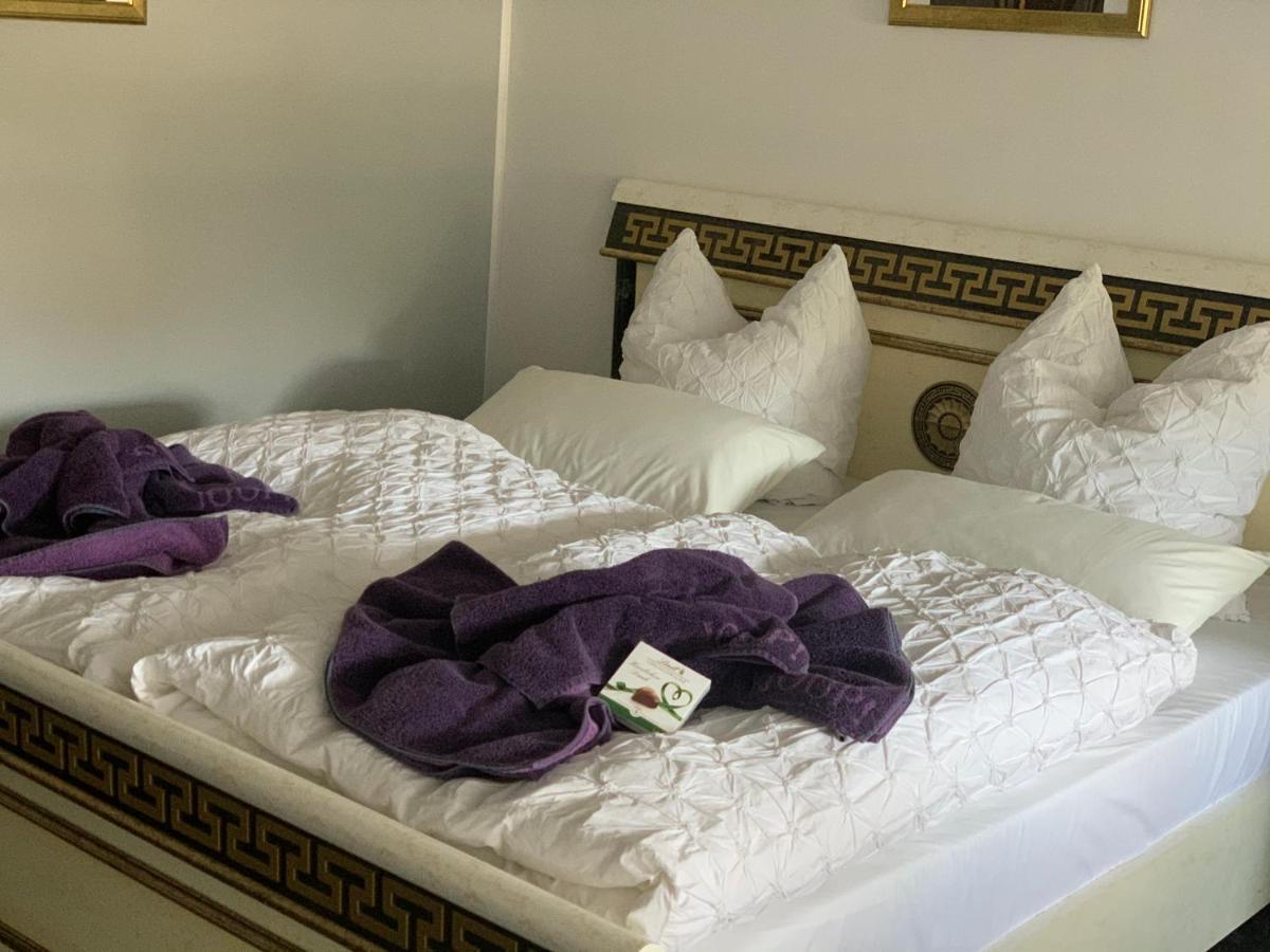 Apartment Пулхайм Екстериор снимка